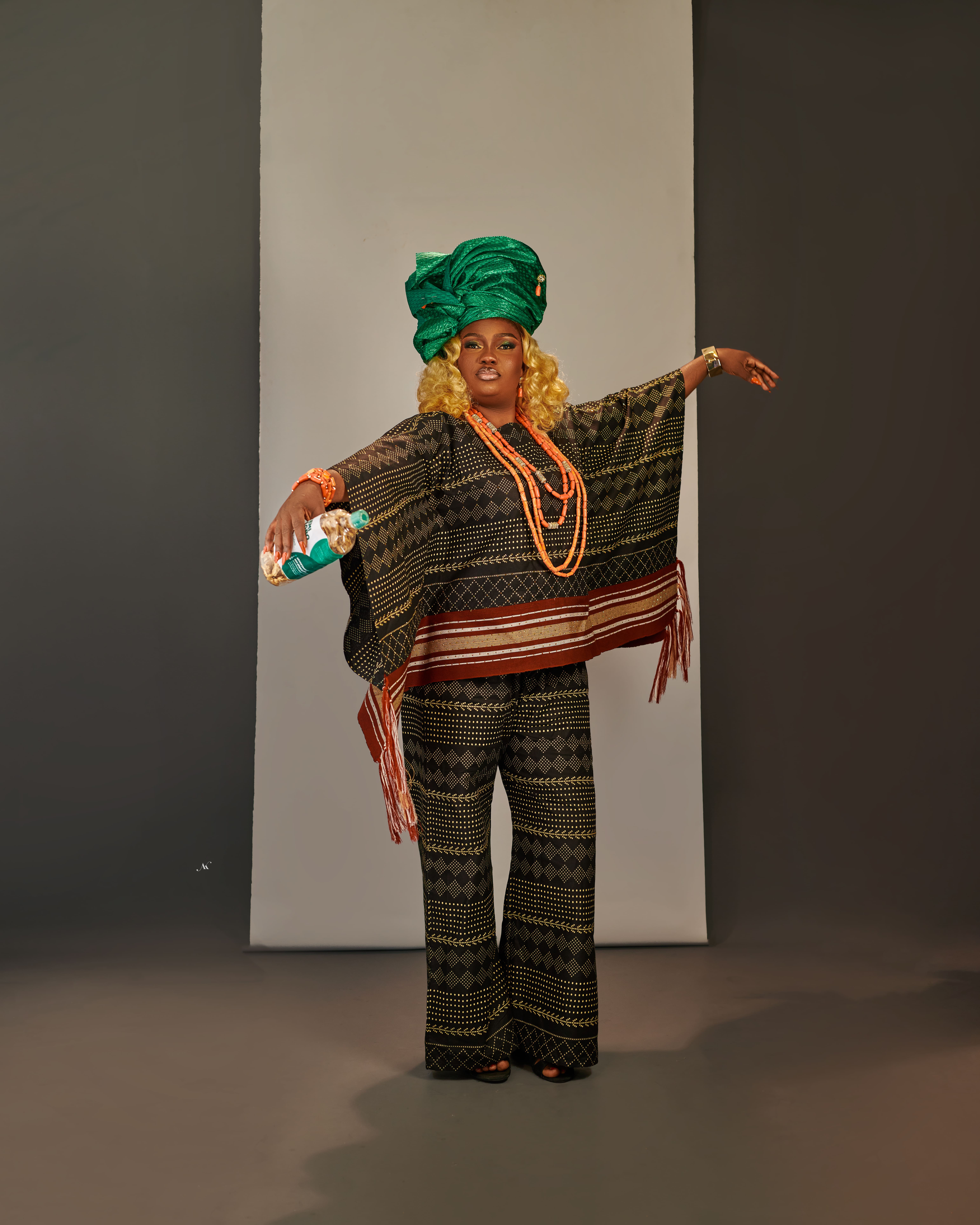 Kemi Alagbo — full look
