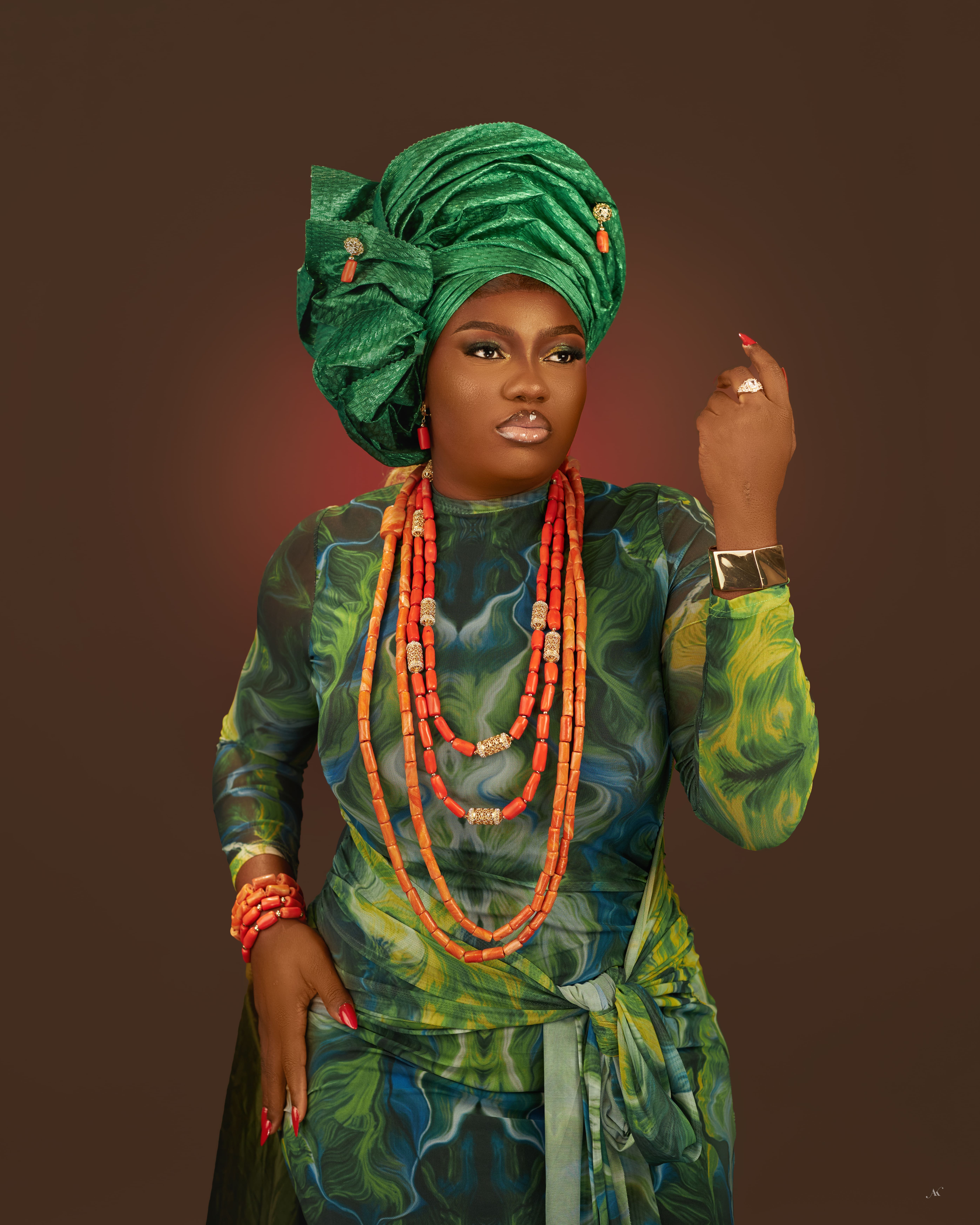Kemi Alagbo — full length