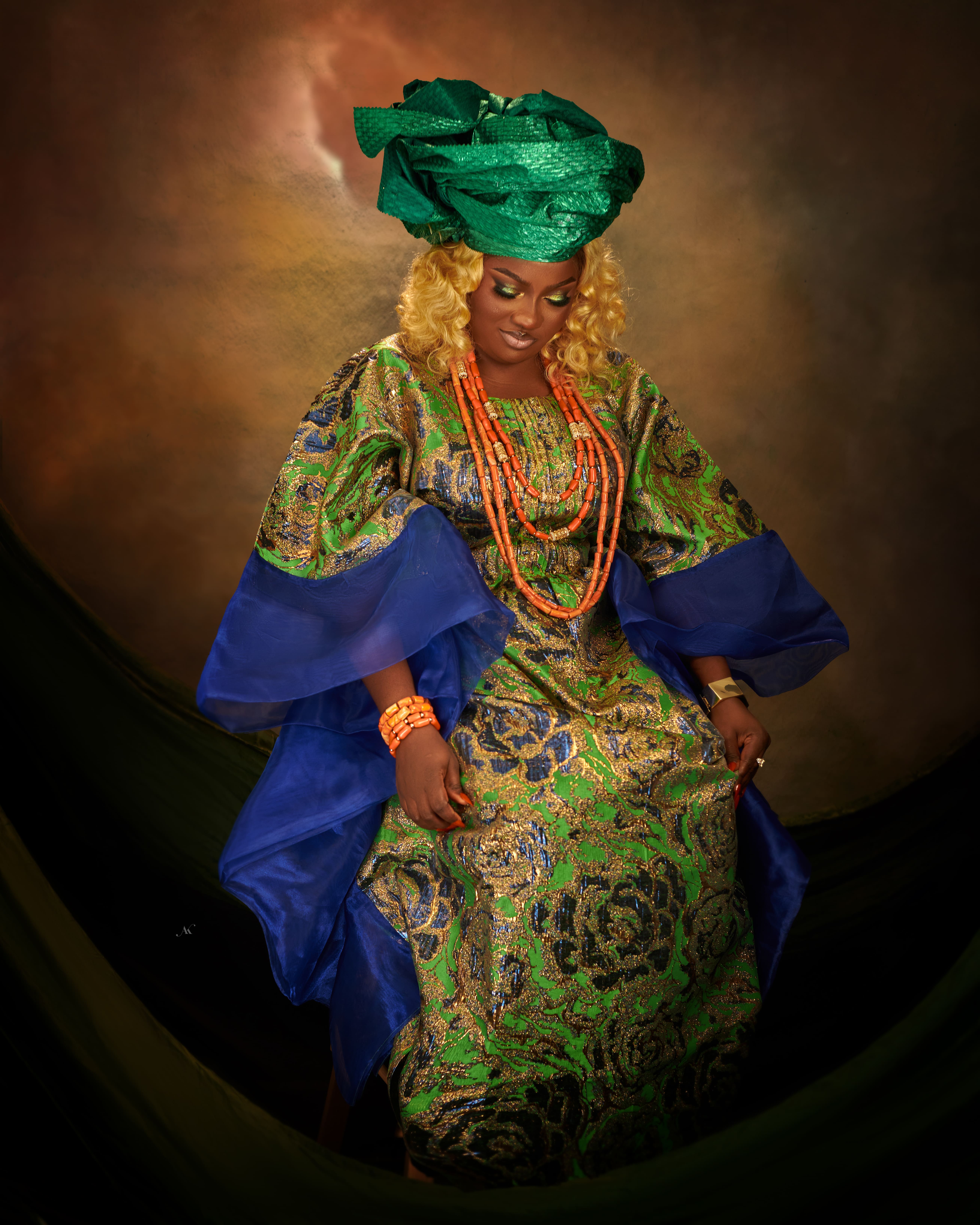Kemi Alagbo — close up